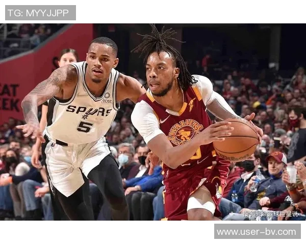 加兰半场表现虽得分可观但正向数据全为零且正负值惨淡18